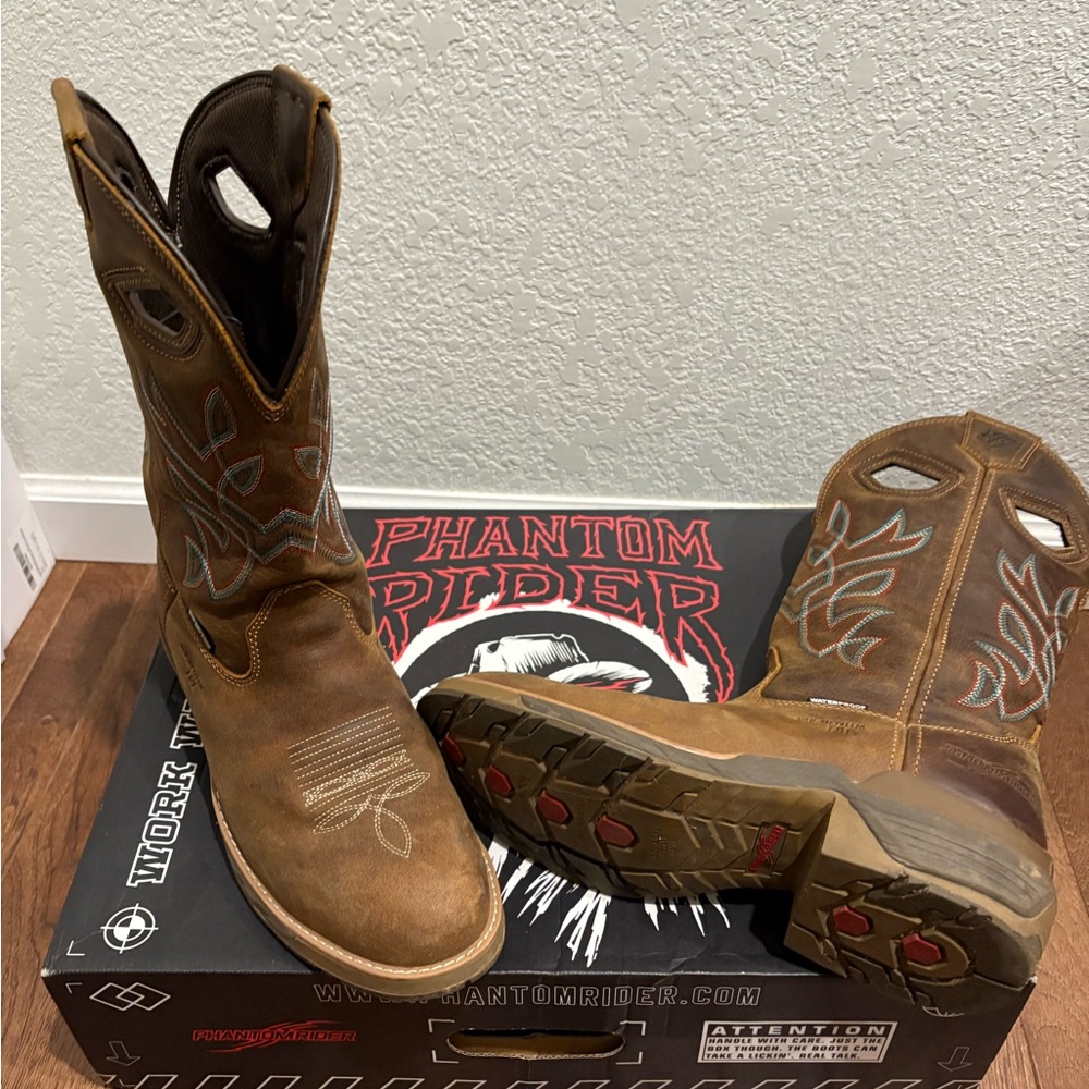 Men's Tan Western Boots